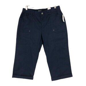 Reitmans navy blue  cargo capri pants NWT size 10